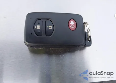 2012 Toyota Prius V Five z USA, uszkodzony, nr VIN JTDZN3EU5C3092389